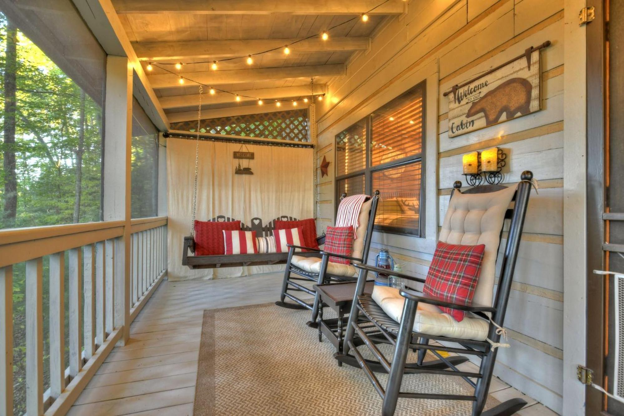 Hygge Haus Rustic Charm Cozy Beds And A Serene Location Ellijay Exterior foto