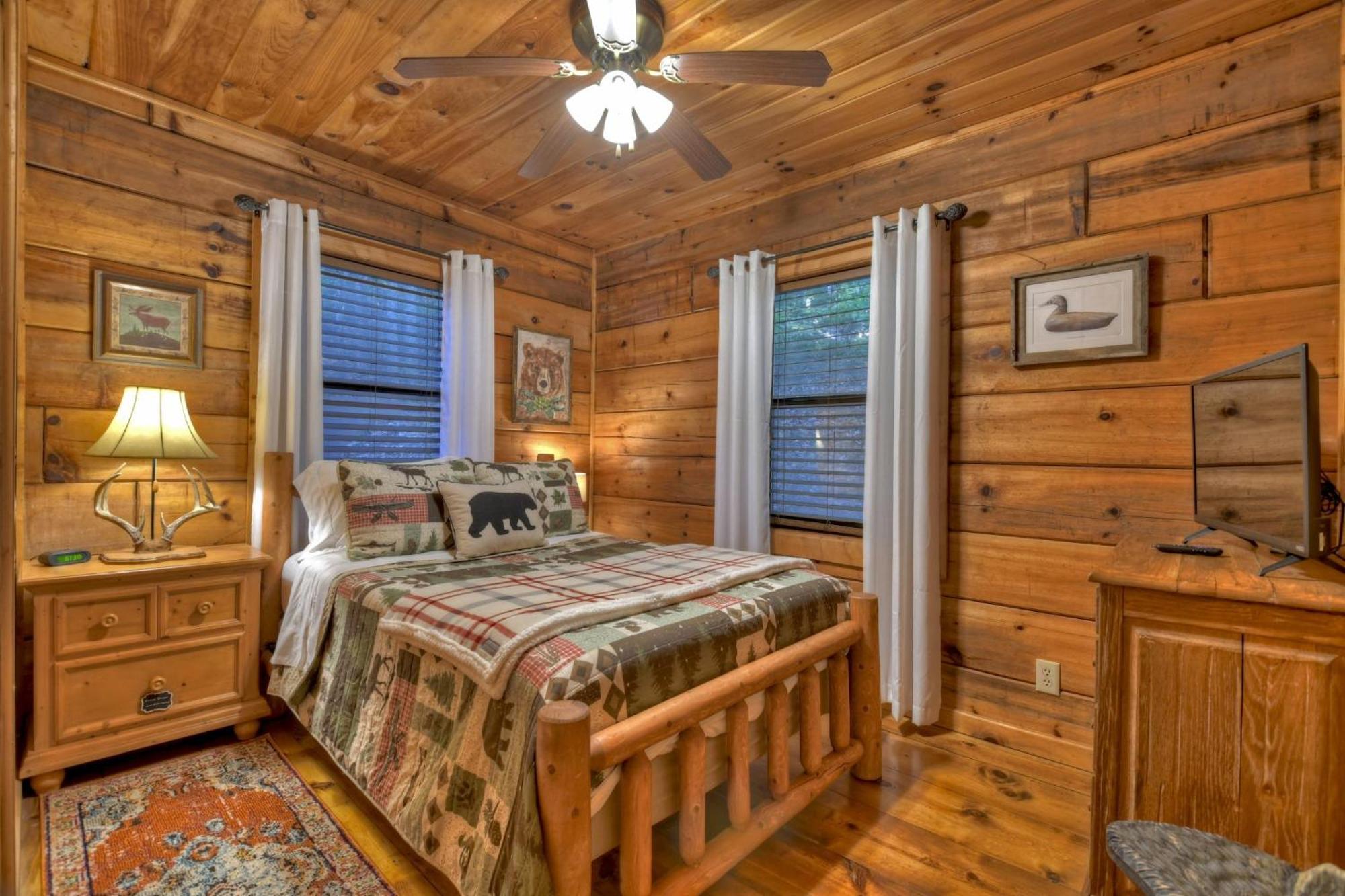 Hygge Haus Rustic Charm Cozy Beds And A Serene Location Ellijay Exterior foto